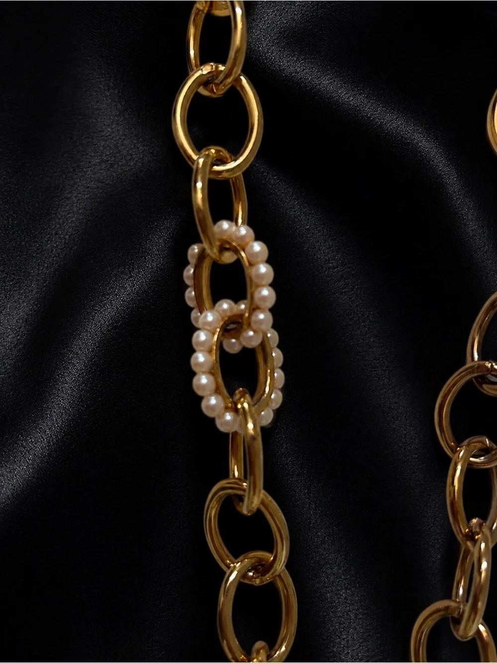 Vintage 1990s Gold Tone Pearl Chain Belt 47” Dillard’s
